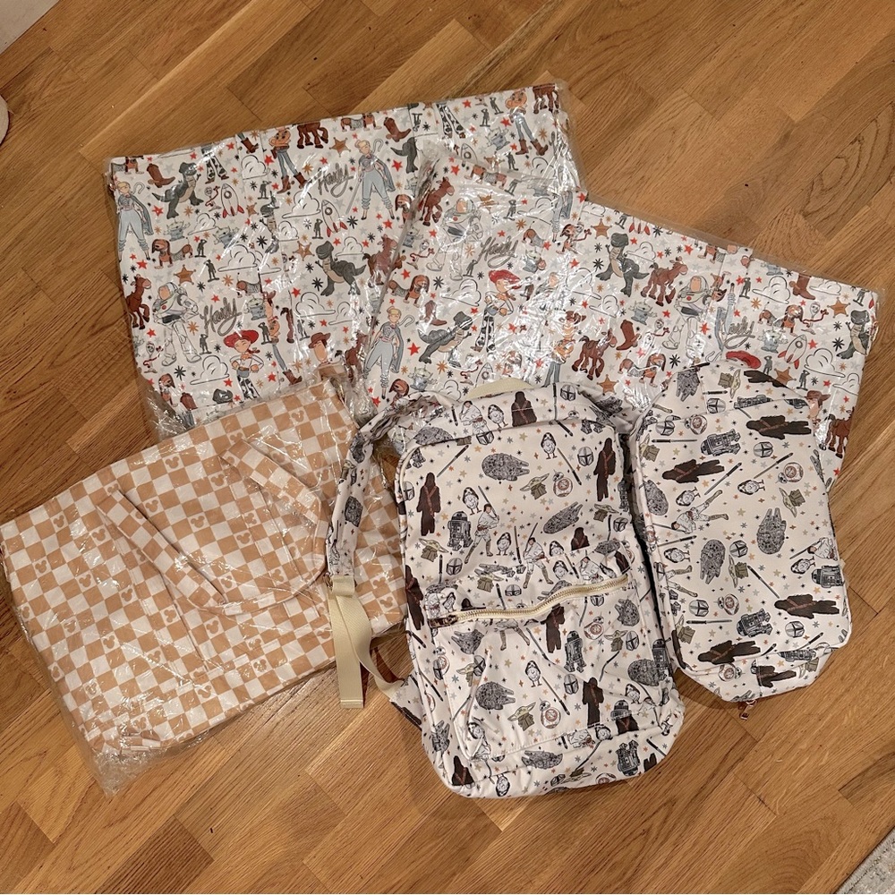 Magic Box Disney Bundle: Totes, Backpack, Large Pouch. Modern Disney Travel